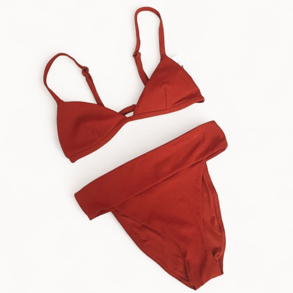 Andie Ribbed Rust Red Bikini Set